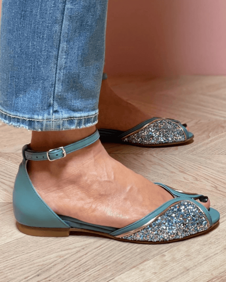 BRIGITTA | Elegant Flat Glitter Sandals Perfect for Any Occasion