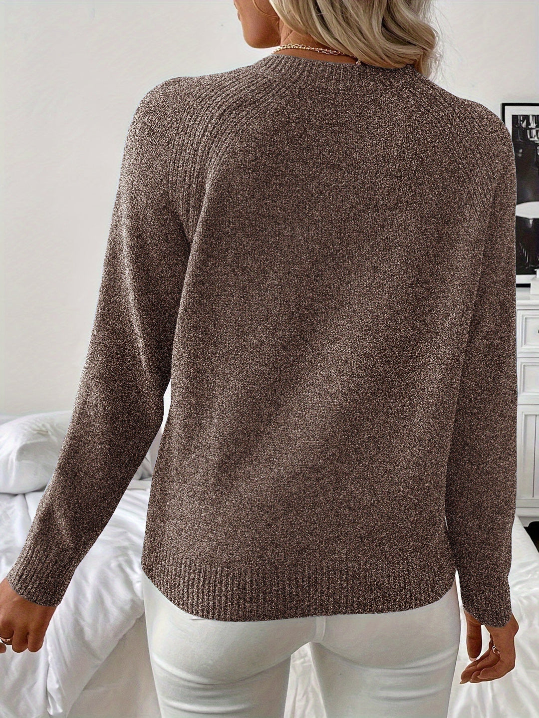 Jenny – Effortless Elegance Sweater