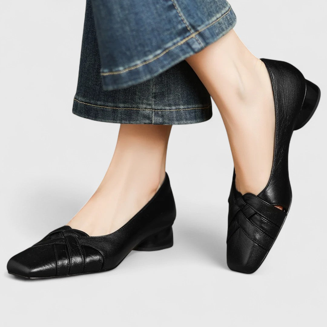 Linda – Elegant Braided Low Heel Pumps