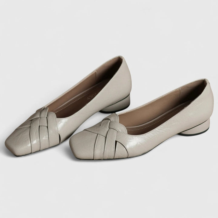 Linda – Elegant Braided Low Heel Pumps