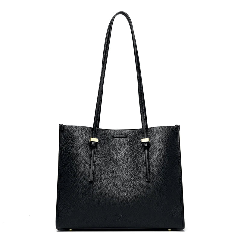Elegant everyday bag with a leather look