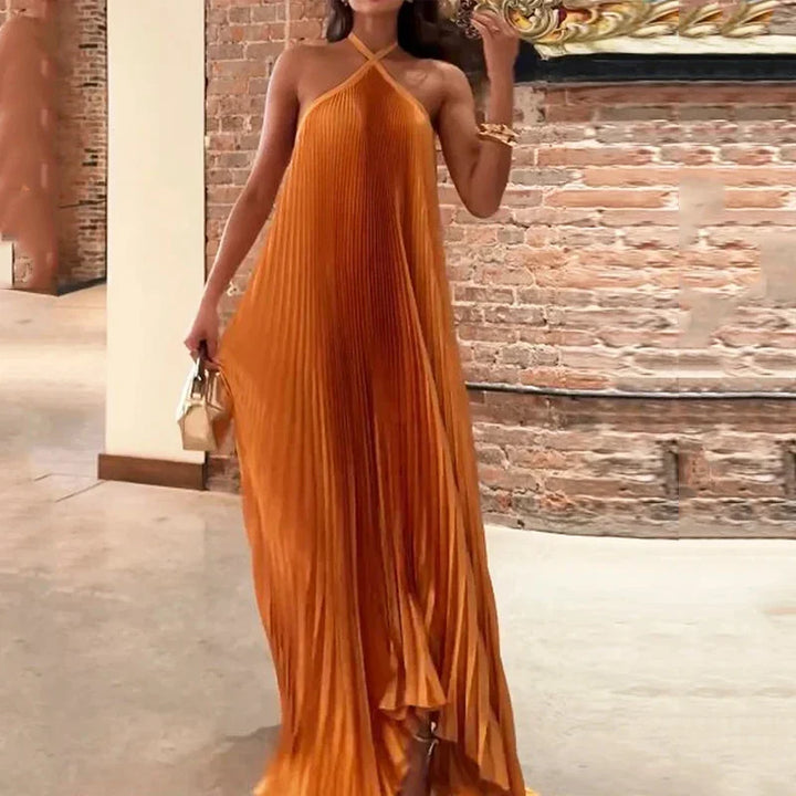 Kyla - Chic Pleated Halter Neck Maxi Dress