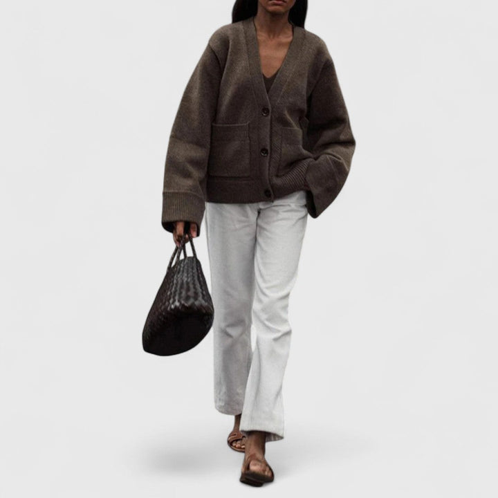 Bella – V-Neck Knitted Cardigan