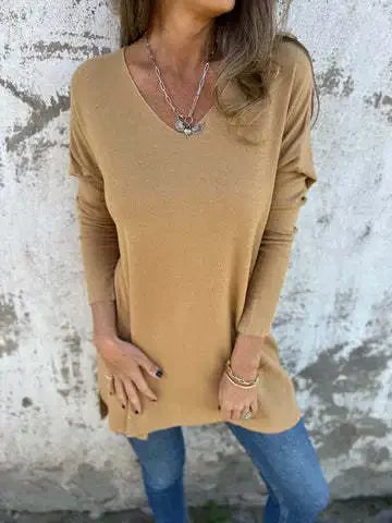 Sasha - Relaxed V-Neck Knit Tunic